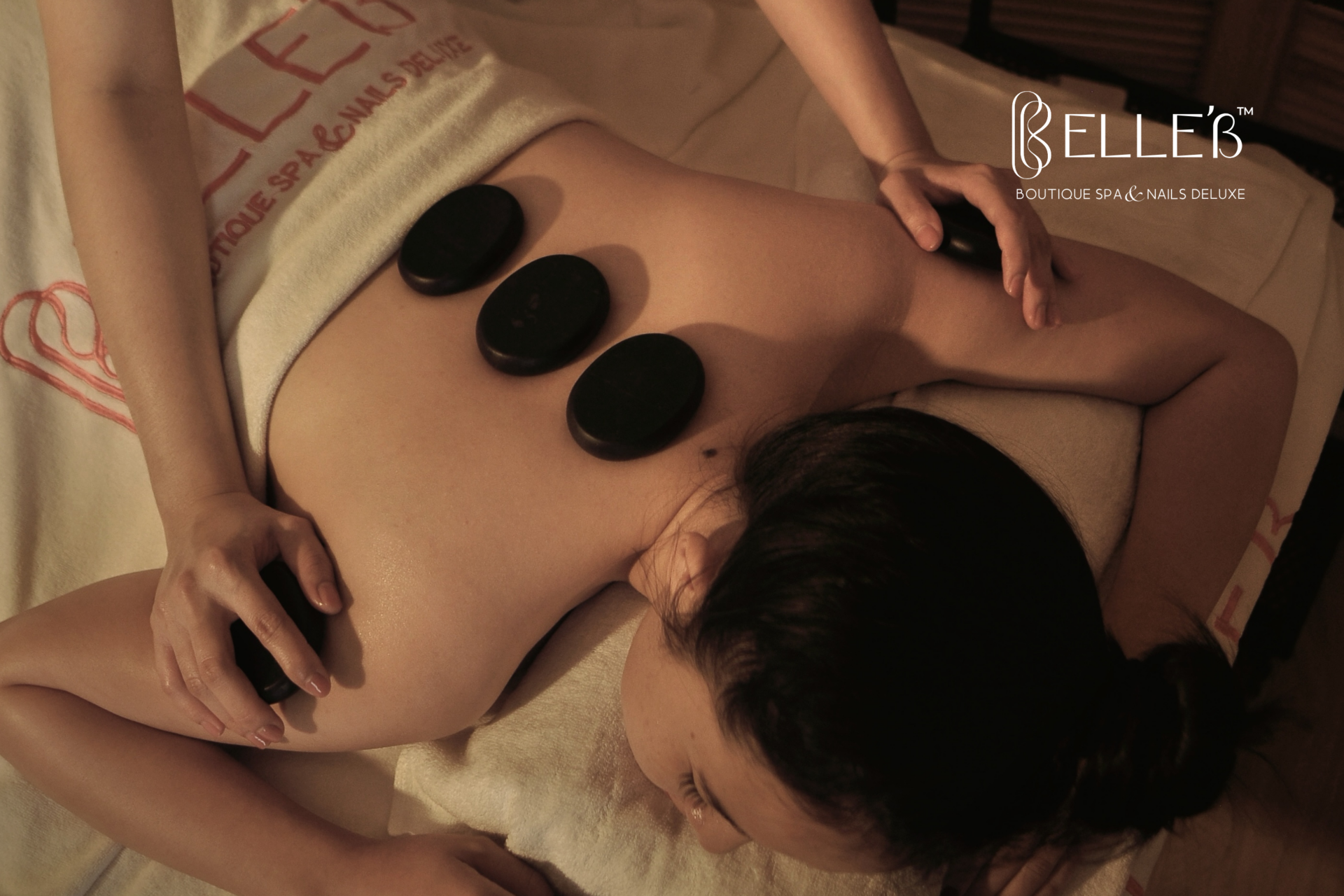 Massage Magic: 7 Powerful Hot Stone Massage Benefits for Deep Relaxation